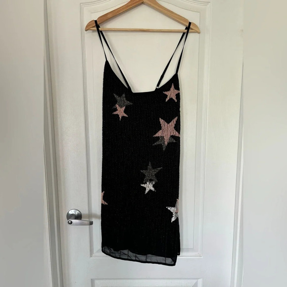 GUESS Star  Beaded Dress - Picture 4 of 6